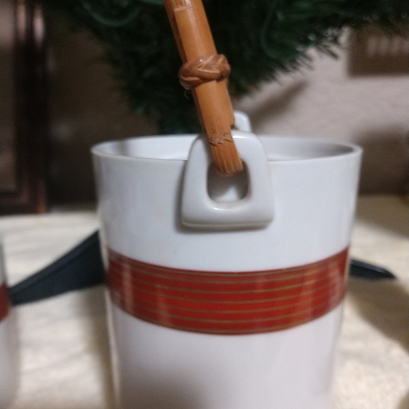 Japanese Porcelain Tea Pot + 4 Cup Set Bamboo Reeded Handle Rare Vintage - Picture 10 of 12